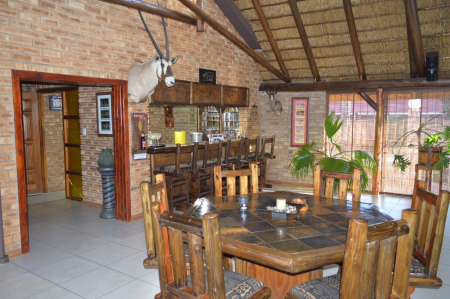 6 Bedroom Property for Sale in Doringkruin North West